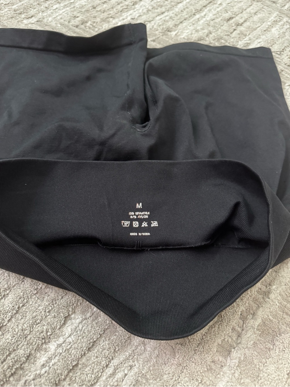 NVGTN Black High-Rise Logo Waistband Leggings - Picture 4 of 5